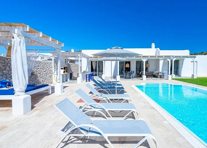 Villa Philena Ladiko Heizbarer Pool